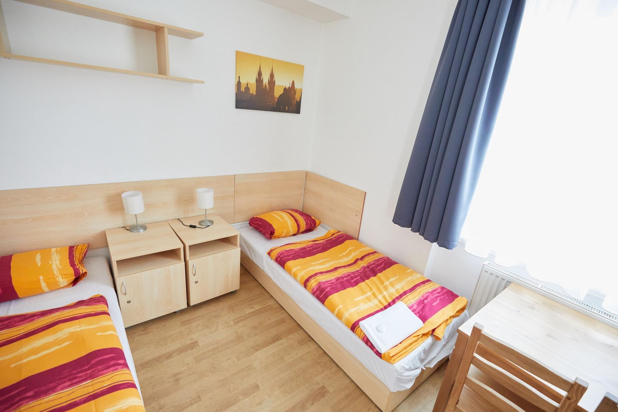 University Hotel Prague Exterior photo