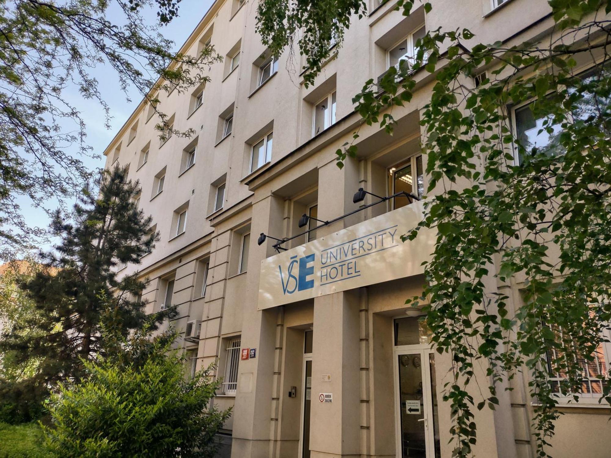 University Hotel Prague Exterior photo
