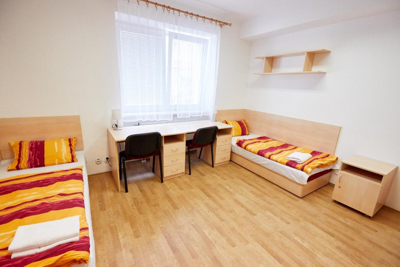 University Hotel Prague Exterior photo
